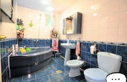 Casa cu 3 camere in zona Sangeorgiu