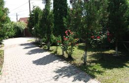 Casa cu 3 camere in zona Sangeorgiu