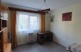 Apartament 3 camere, 76 mp, etaj intermediar, balcon lung, zona Unic 7 Noiembrie