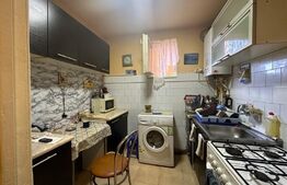 Apartament cu 2 camere, 38mp, zona Aleea Savinesti