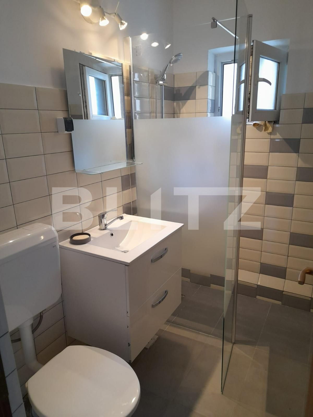 Apartament de închiriat 2 camere Ultracentral - 123696AI | BLITZ Târgu Mureș | Poza8