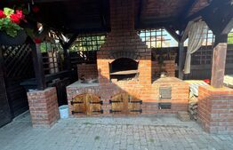 Casa, 2 dormitoare, 110mp utili, cartier Nazna