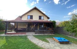 Casa cu 3 camere, 240mp, zona Sangeorgiu