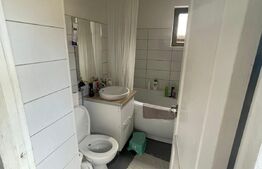 Casa cu 3 camere, 84mp, zona Centrala 