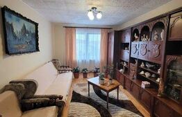 Apartament 3 camere, 70 mp, balcon, Cristesti