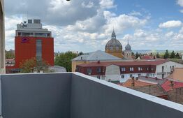 Apartament cu 3 camere, 58mp, Central