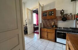 Apartament cu 3 camere, 90 mp, zona Centrala