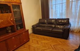 Apartament cu 3 camere, 70mp, zona Unirii REGHIN
