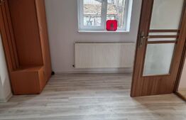 Casa 2 camere, Cornisa