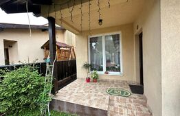 Casă de vânzare cu 3 camere, 96 mp, Sântana de Mureș