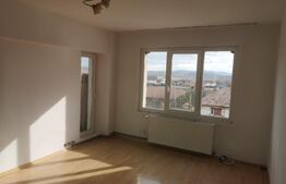 Apartament 3 camere, 70 mp, Ungheni 