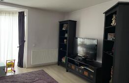 Casă cu 4 camere, 210 mp utili, curte spațioasă, zona Unirii