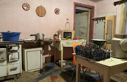 Casa cu 3 camere, 70 mp, Band