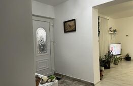 Casa cu 3 camere, 219 mp, Dumbravioara