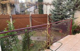 Casa cu 10 camere, 300mp, Centru