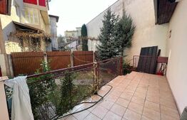 Casa cu 10 camere, 300mp, Centru