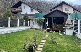 Casa cu 3 camere, 150 mp, Corunca