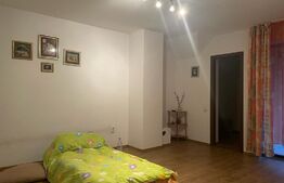 Casa cu 3 camere, 150 mp, Corunca