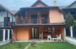 Casa cu 3 camere, 150 mp, Corunca