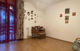 Casa cu 3 camere, 150 mp, Corunca