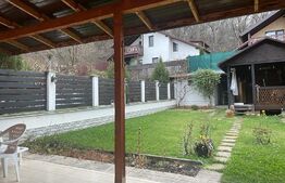 Casa cu 3 camere, 150 mp, Corunca