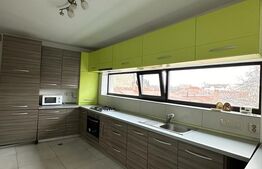 Apartament cu 2 camere, 56mp, zona Centrala