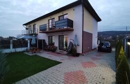 Casa nouă cu 3 camere, 144 mp, Santana de Mures