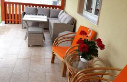 Casa cu 5 camere, 386 mp, Sangeorgiu de Mures, zona Apollo Spa