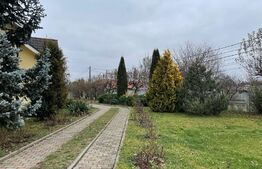 Casa cu 5 camere, 386 mp, Sangeorgiu de Mures, zona Apollo Spa