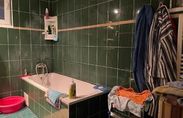 Casa cu 3 camere, 215mp, Santana de Mures