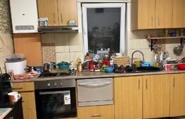 Casa cu 3 camere, 215mp, Santana de Mures