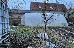 Casa cu 3 camere, 215mp, Santana de Mures