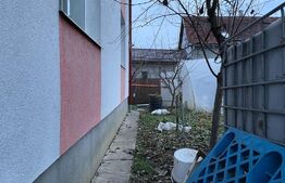 Casa cu 3 camere, 215mp, Santana de Mures