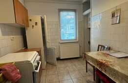 Apartament 3 camere, 68mp, zona 7 Noiembrie