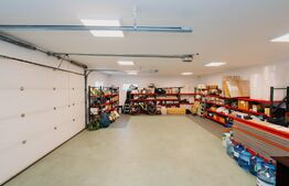 Casa multifunctionala, 320mp, Cristesti