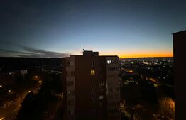  Apartament 3 camere, 70mp, Dambu 