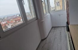 Apartament cu 2 camere, 70mp, 7 Noiembrie 
