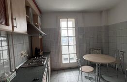 Apartament 3 camere, intermediar, 75mp,  Poli 2