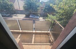 Apartament cu 3 camere, etaj 1, 104 mp cu balcon, Central