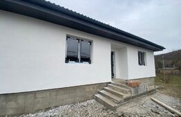 Super Ocazie!! Casa individuala 83 mp, teren 438 mp, Remetea