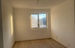 Casă de 144 mp, teren de 455 mp, în Sâncraiul de Mureș