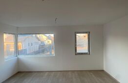 Casă de 144 mp, teren de 455 mp, în Sâncraiul de Mureș