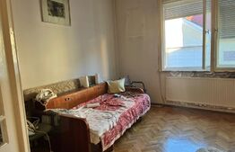 Casa cu 3 camere, 78mp, zona centrala