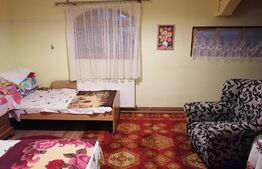 Casa 4 camere, 98 mp, in Cetatea Sighisoarei