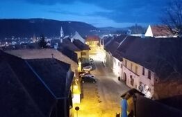 Casa 4 camere, 98 mp, in Cetatea Sighisoarei