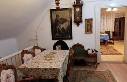 Casa 4 camere, 98 mp, in Cetatea Sighisoarei