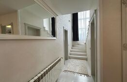 Casă de 454 mp, teren de 1000 mp, Livezeni