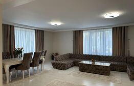 Casă de 454 mp, teren de 1000 mp, Livezeni