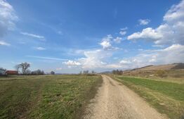 Teren de 2.400 mp, Sângeorgiu de Mureş