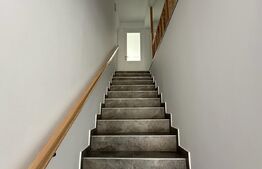 Casa duplex 8 camere  ,280 mp utili ,420 mp teren,Corunca